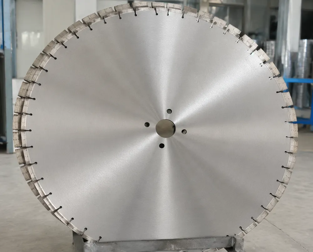 Diamond granite saw blade with segments engineered for hard natural stone cutting