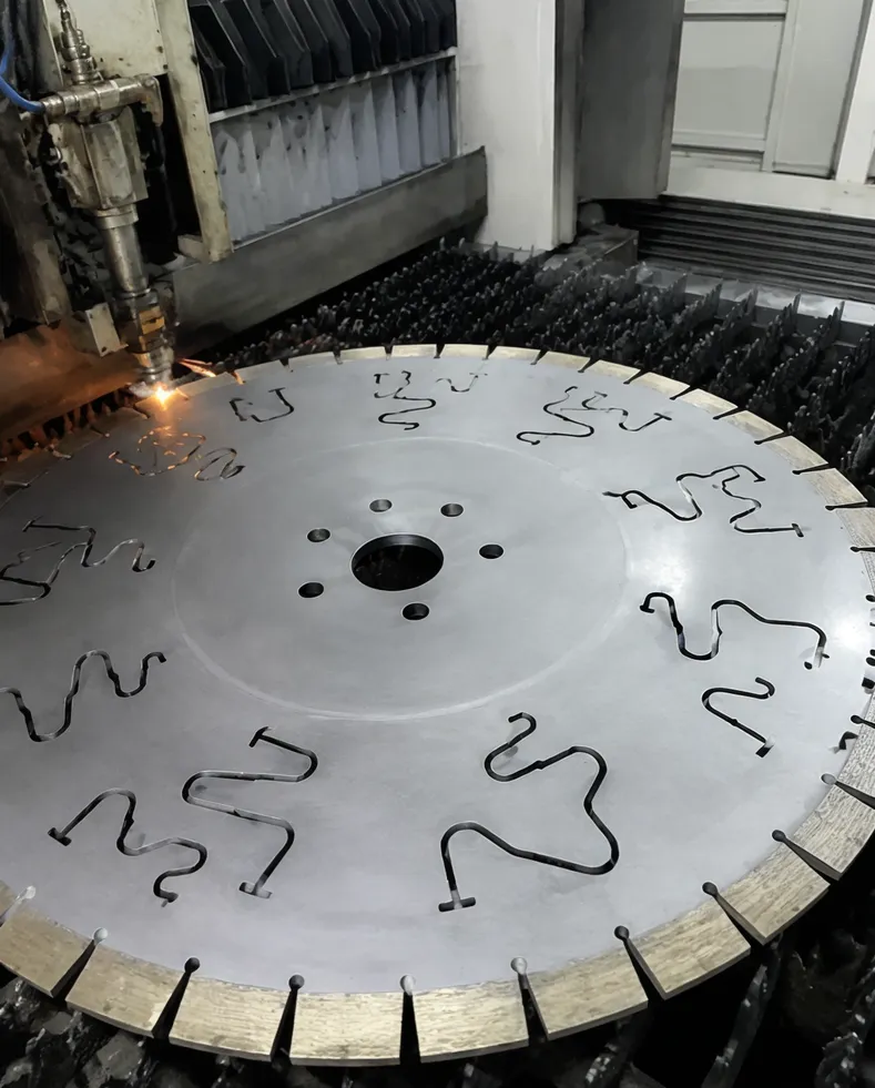 Silent core diamond blade manufacturing — laser-cut vibration-absorption slots on bonded sandwich steel core