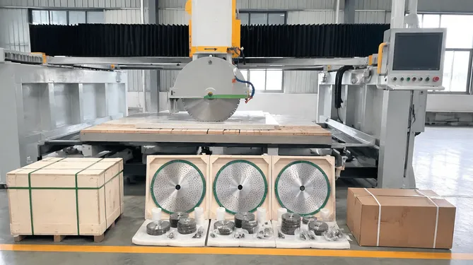 Bridge saw machine with bundled silent core diamond blade accessory set for OEM dealer package